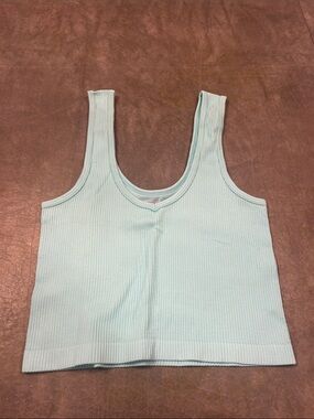 Suzette Collection seamless ribbed crop top tank - Light Blue